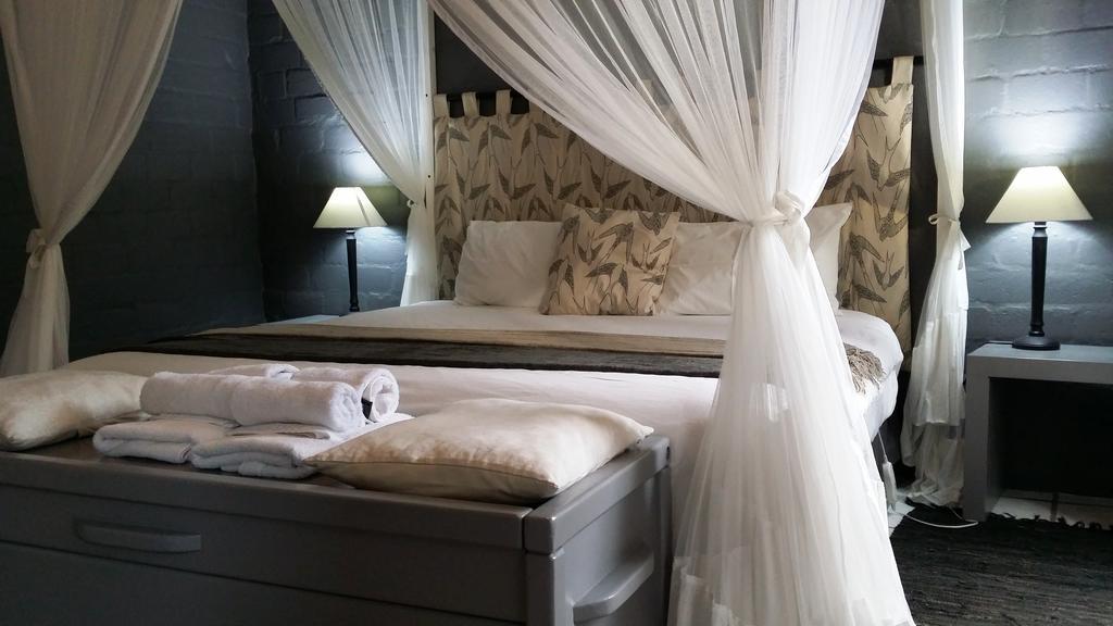 Hornbill House Self Catering Accommodation Hermanus Exteriér fotografie