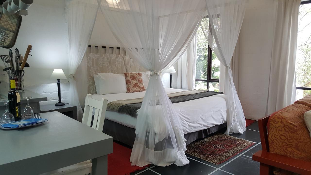 Hornbill House Self Catering Accommodation Hermanus Exteriér fotografie