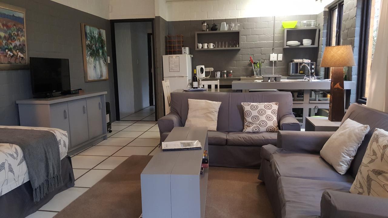 Hornbill House Self Catering Accommodation Hermanus Exteriér fotografie