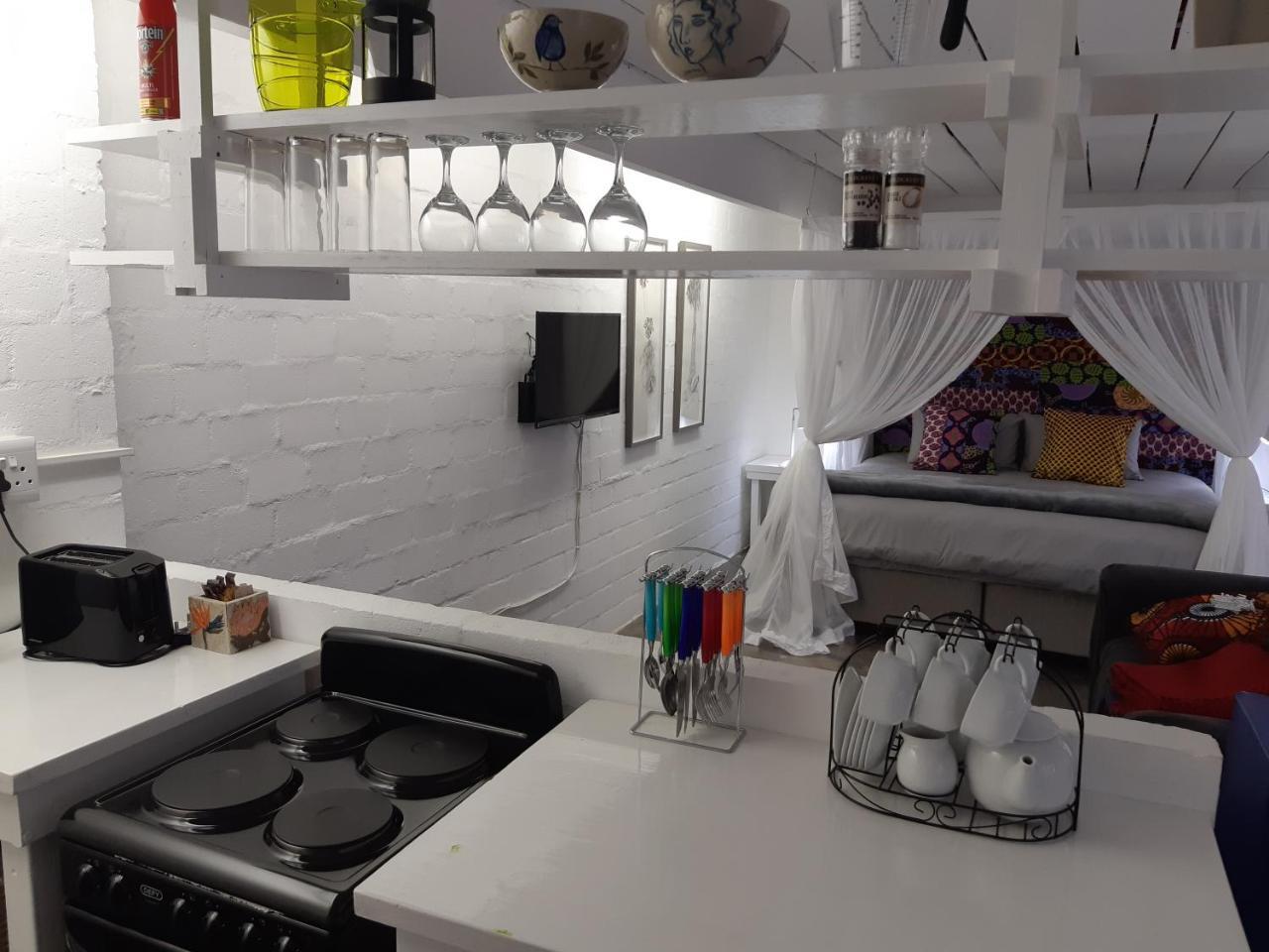 Hornbill House Self Catering Accommodation Hermanus Exteriér fotografie